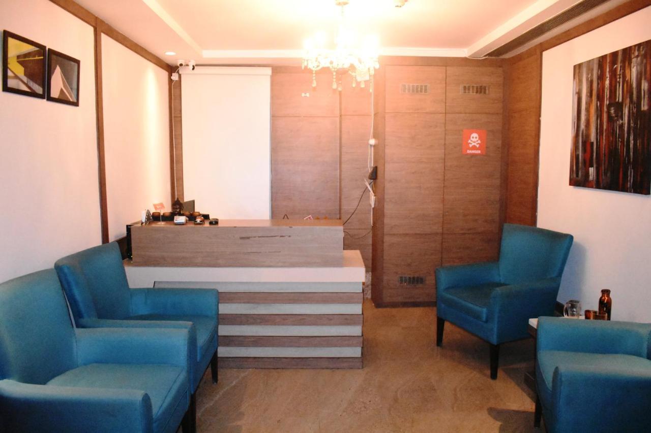 Lemonwood Suites By F9 Hotels - Trivoli Garden Chhatarpur Nové Dillí Exteriér fotografie