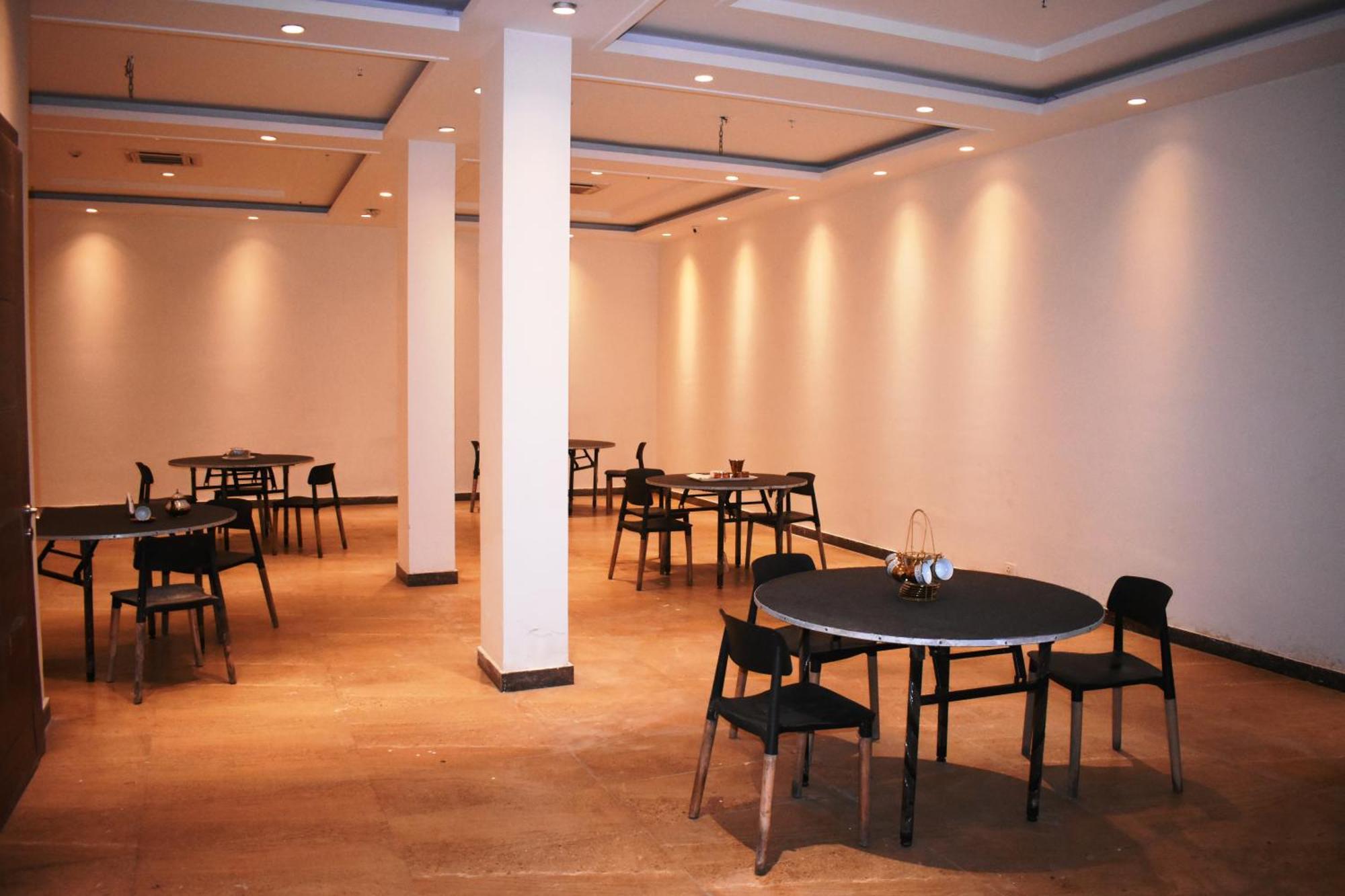 Lemonwood Suites By F9 Hotels - Trivoli Garden Chhatarpur Nové Dillí Exteriér fotografie