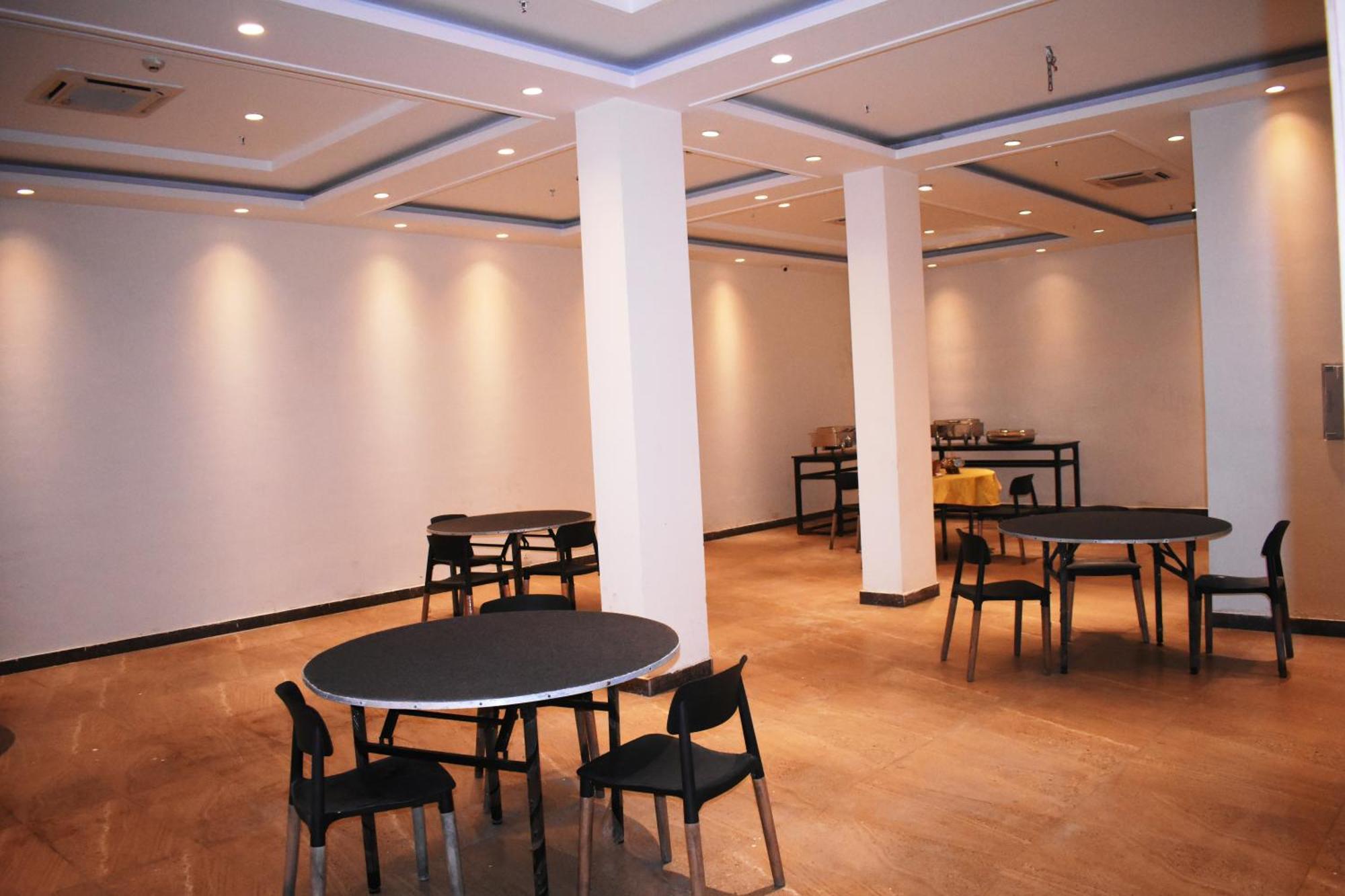 Lemonwood Suites By F9 Hotels - Trivoli Garden Chhatarpur Nové Dillí Exteriér fotografie